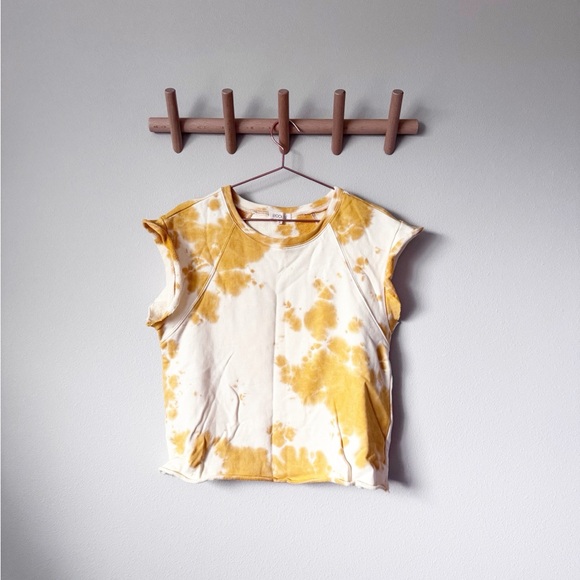 Roolee Tops - Roolee Yellow Tie-Dye Short Sleeve Sweatshirt